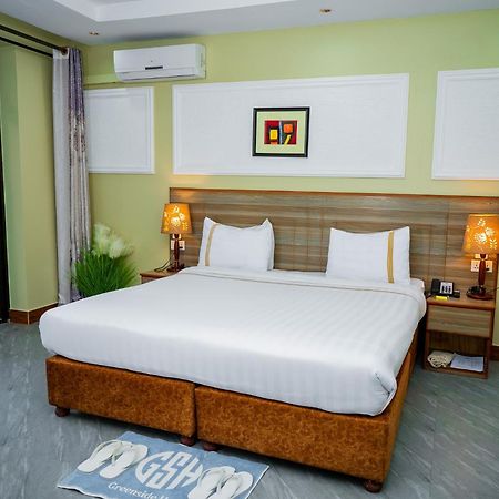 Greenside Hotel アルーシャ エクステリア 写真