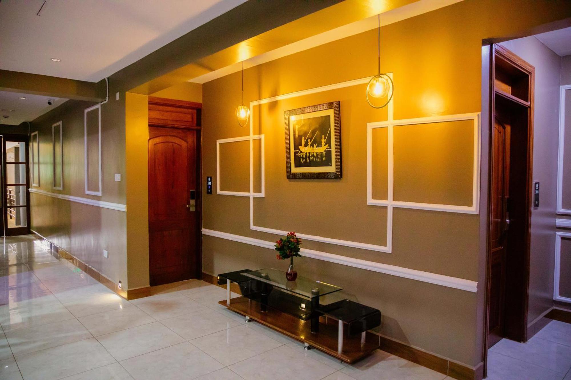 Greenside Hotel アルーシャ エクステリア 写真