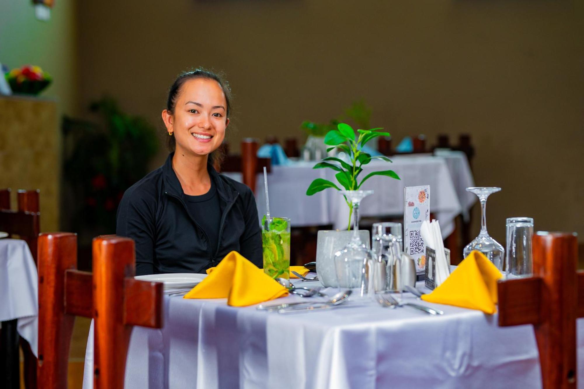 Greenside Hotel アルーシャ エクステリア 写真