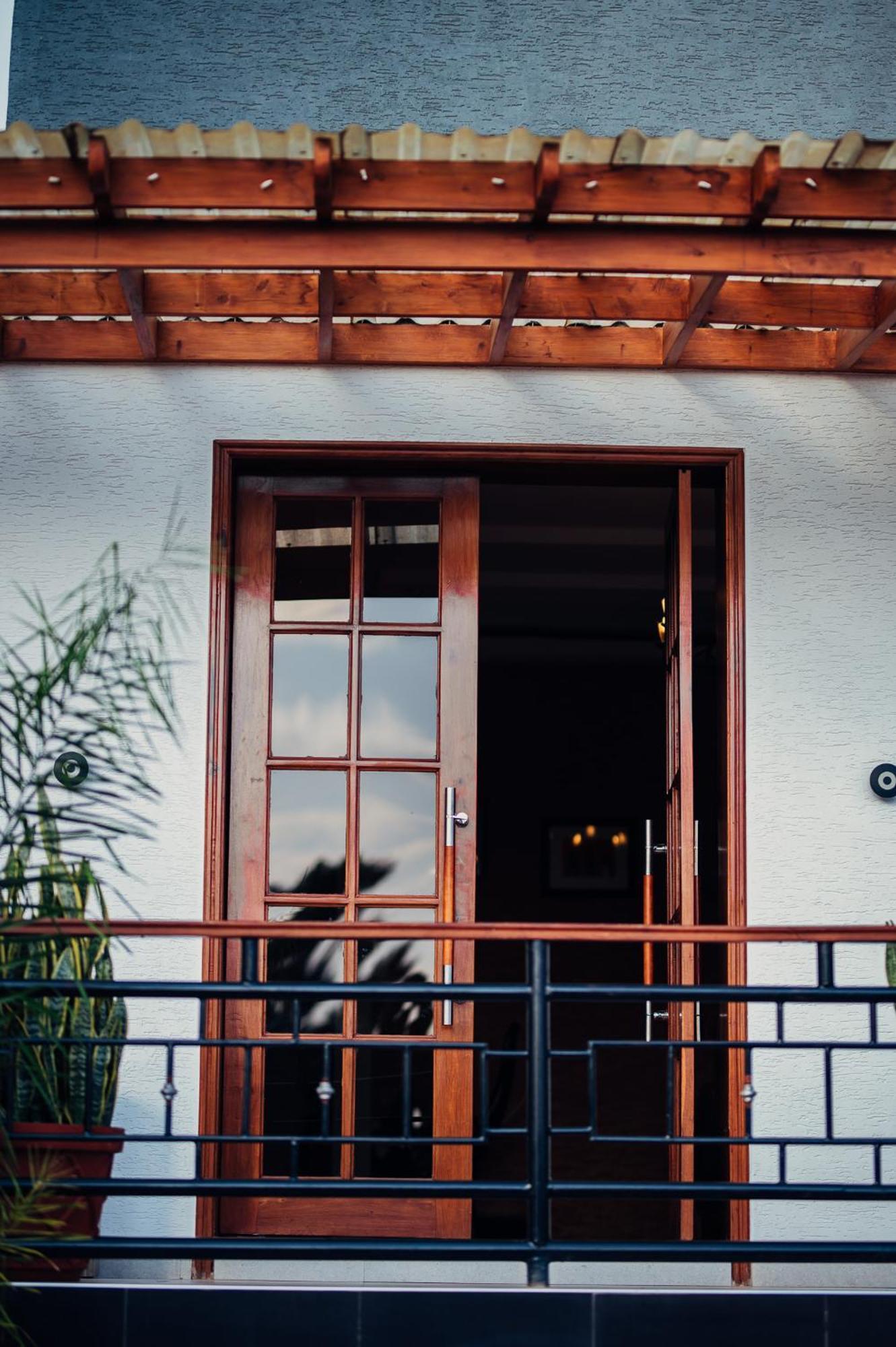 Greenside Hotel アルーシャ エクステリア 写真